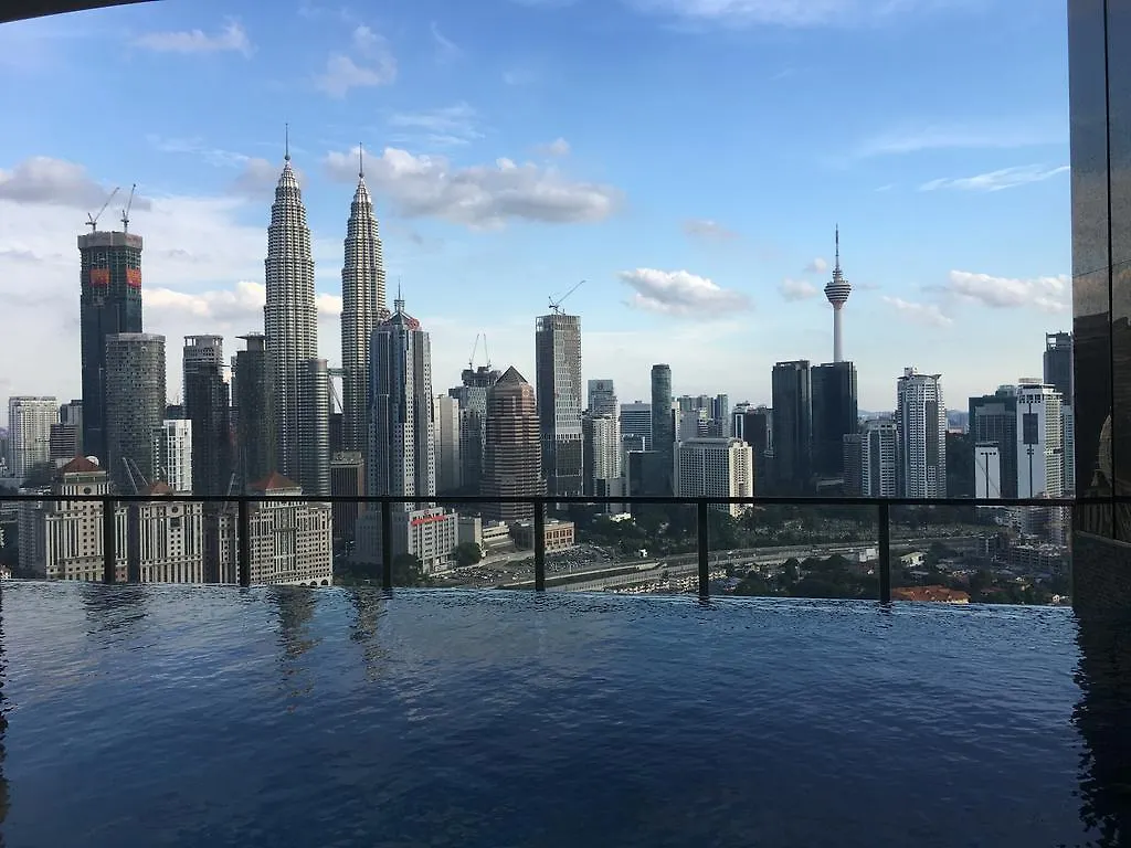 Amazing Twin Tower View With Balcony Free Wifi Kuala Lumpur